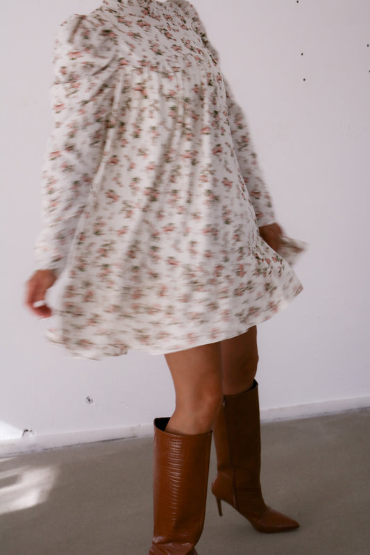 Dress with floral pattern